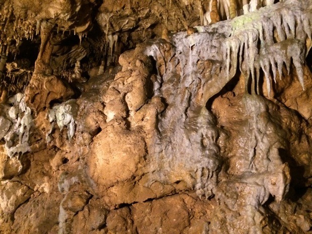 Mineral Color Variations at Florida Caverns