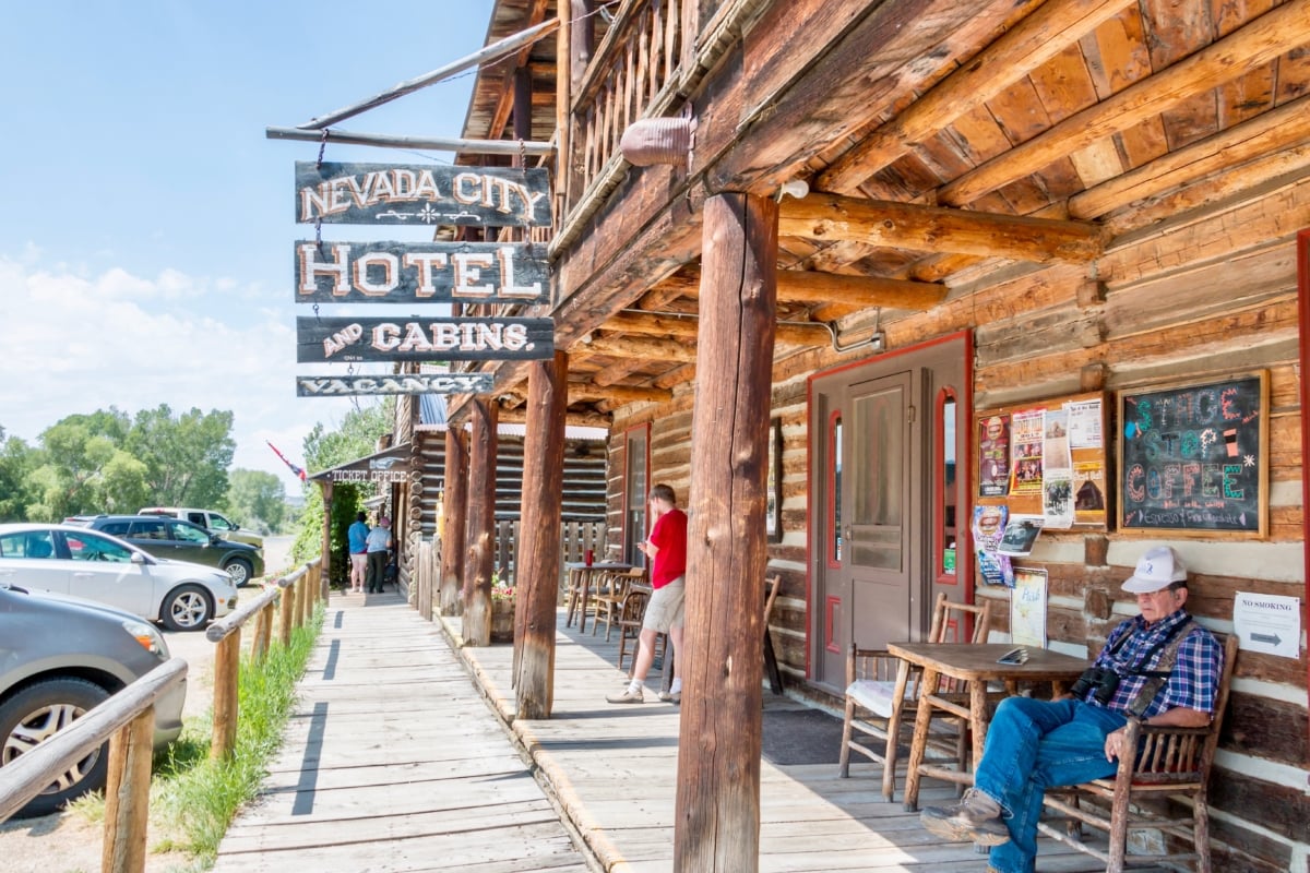 Two Montana Ghost Towns Where the Old West Comes Alive 21