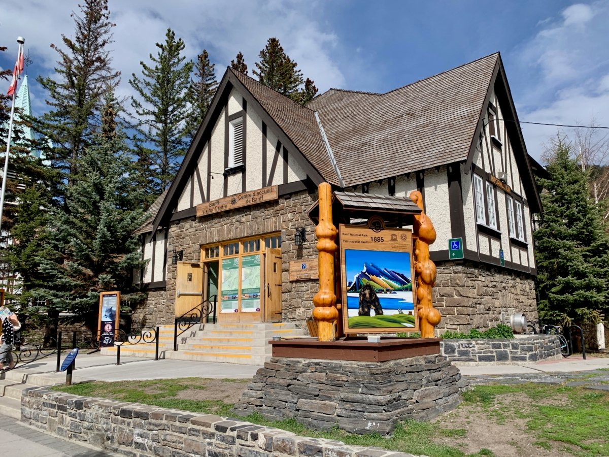 The Best Sites & Activities for a Town of Banff Adventure 4