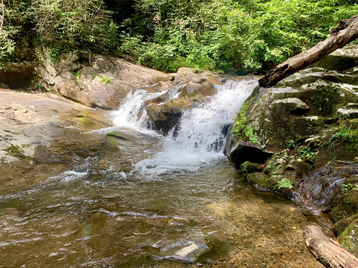 North Georgia Swimming Holes & Waterfalls You Can Swim In 10